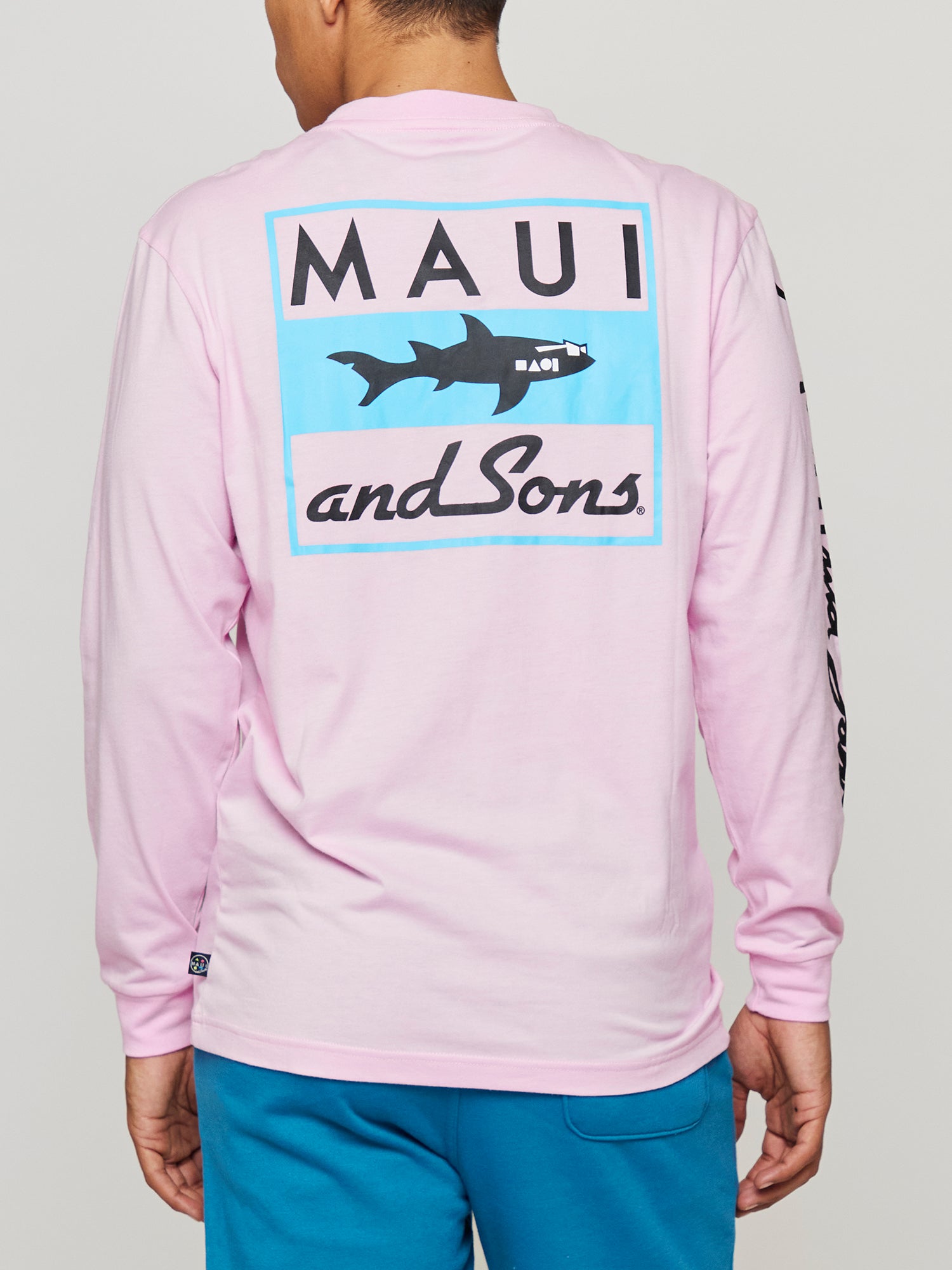 Classic Shark Logo Long Sleeve in Light Pink