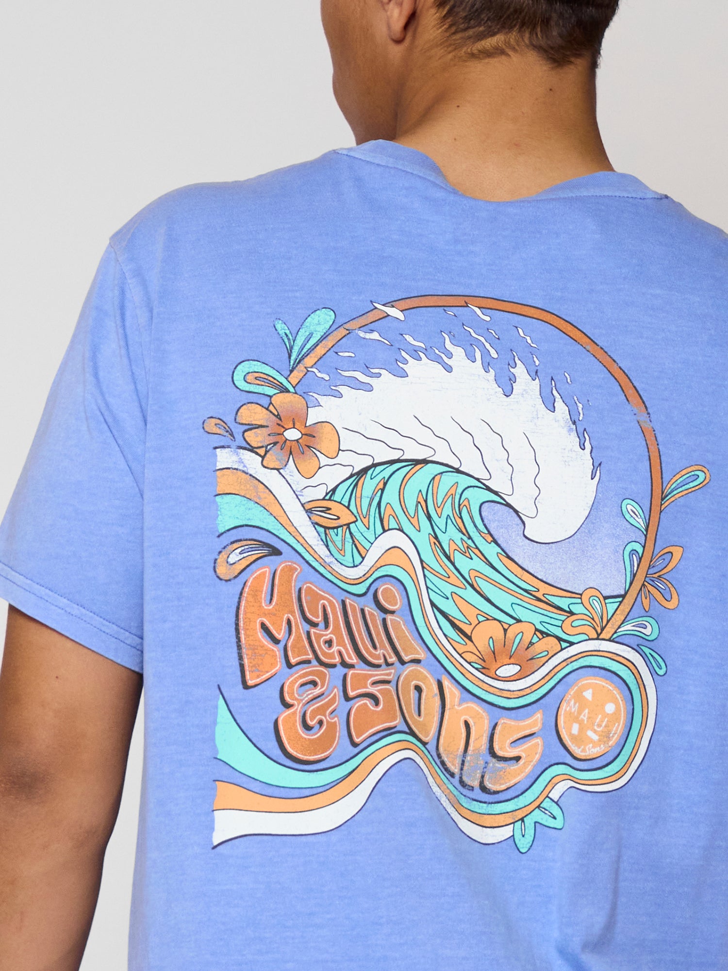 Wave Trip Unisex T-Shirt