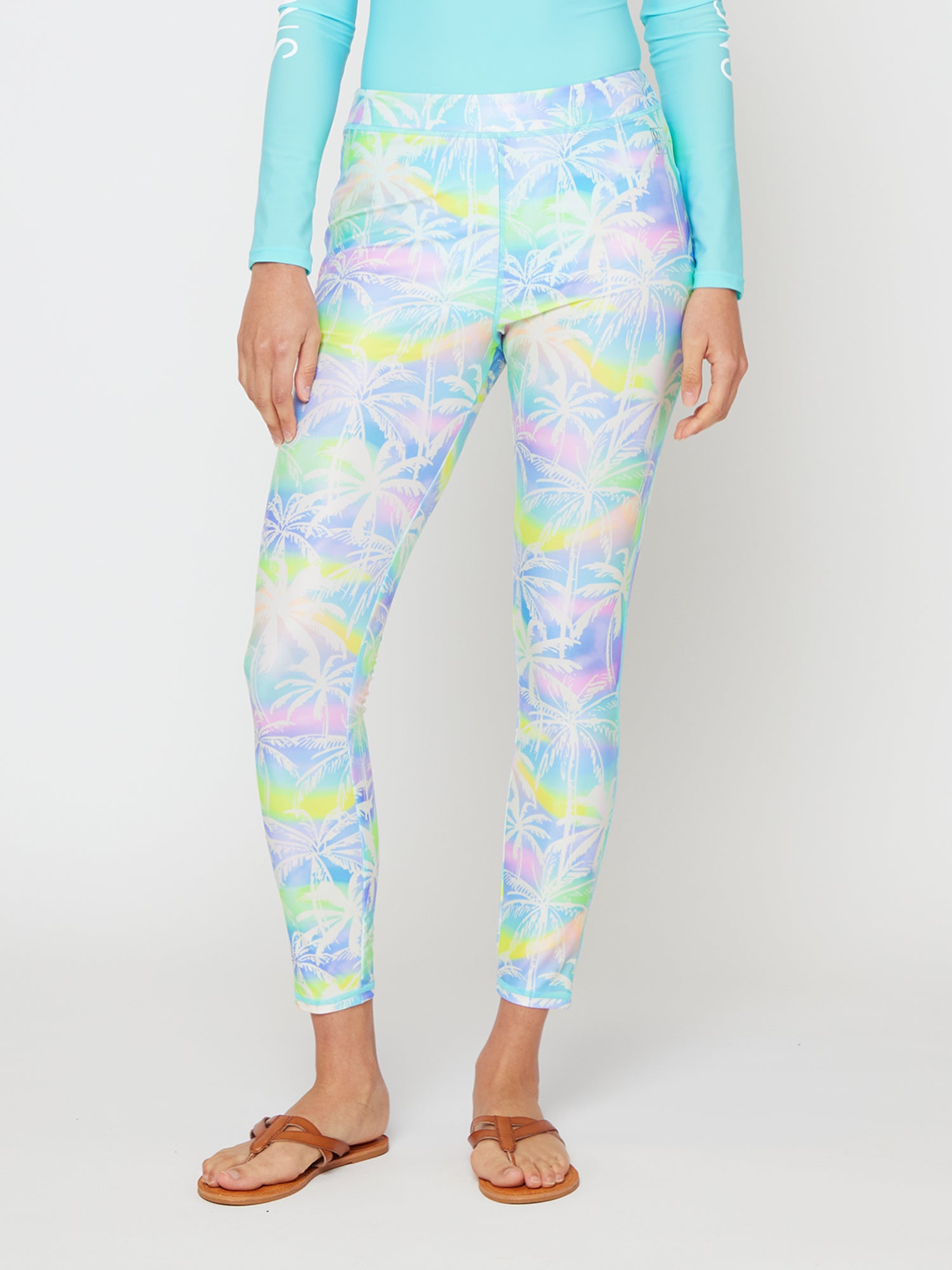 Surf Leggings - The Newest Must-Have in Your Tropical Surf
