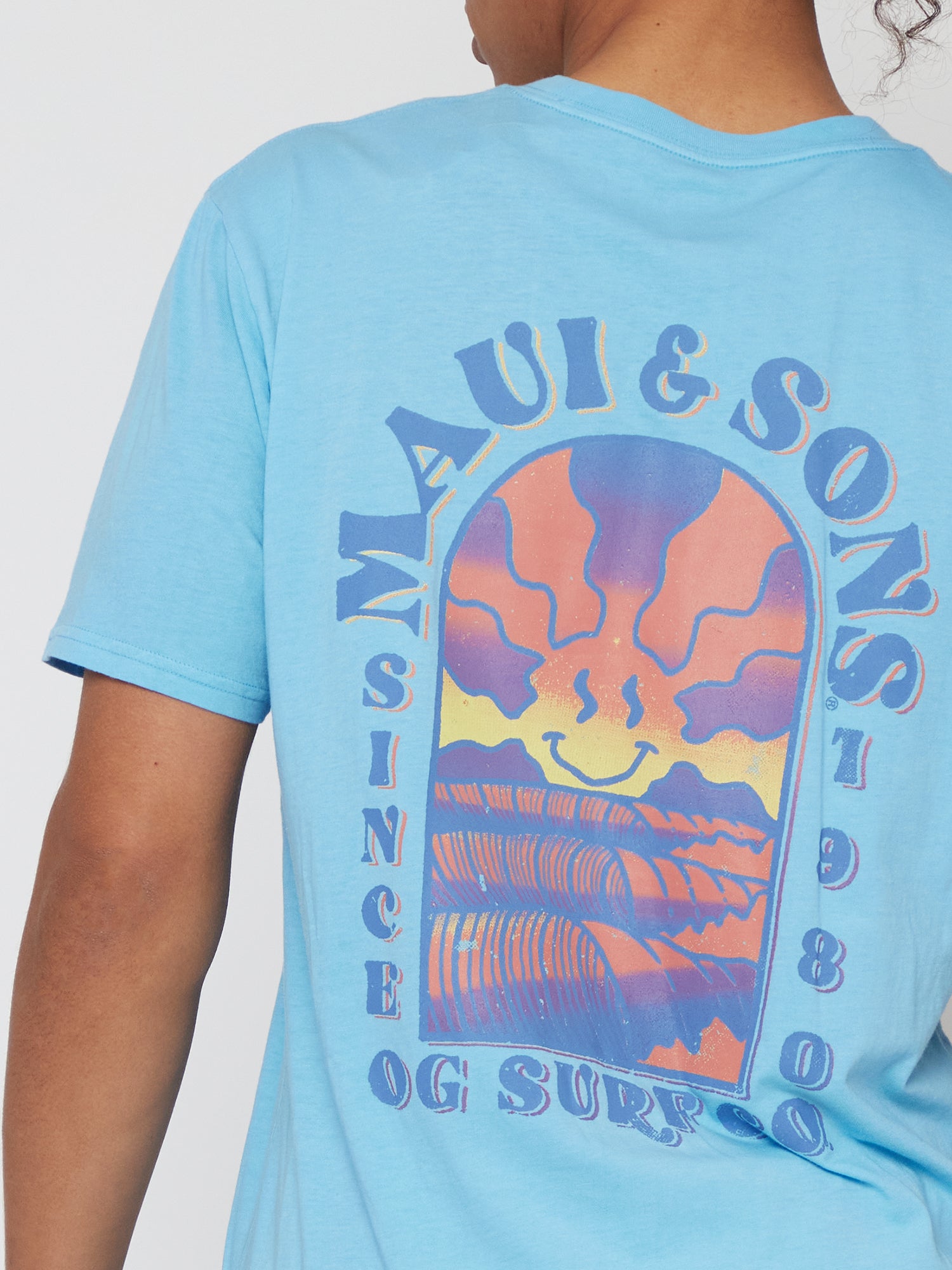 Camiseta OG Surf en azul cielo